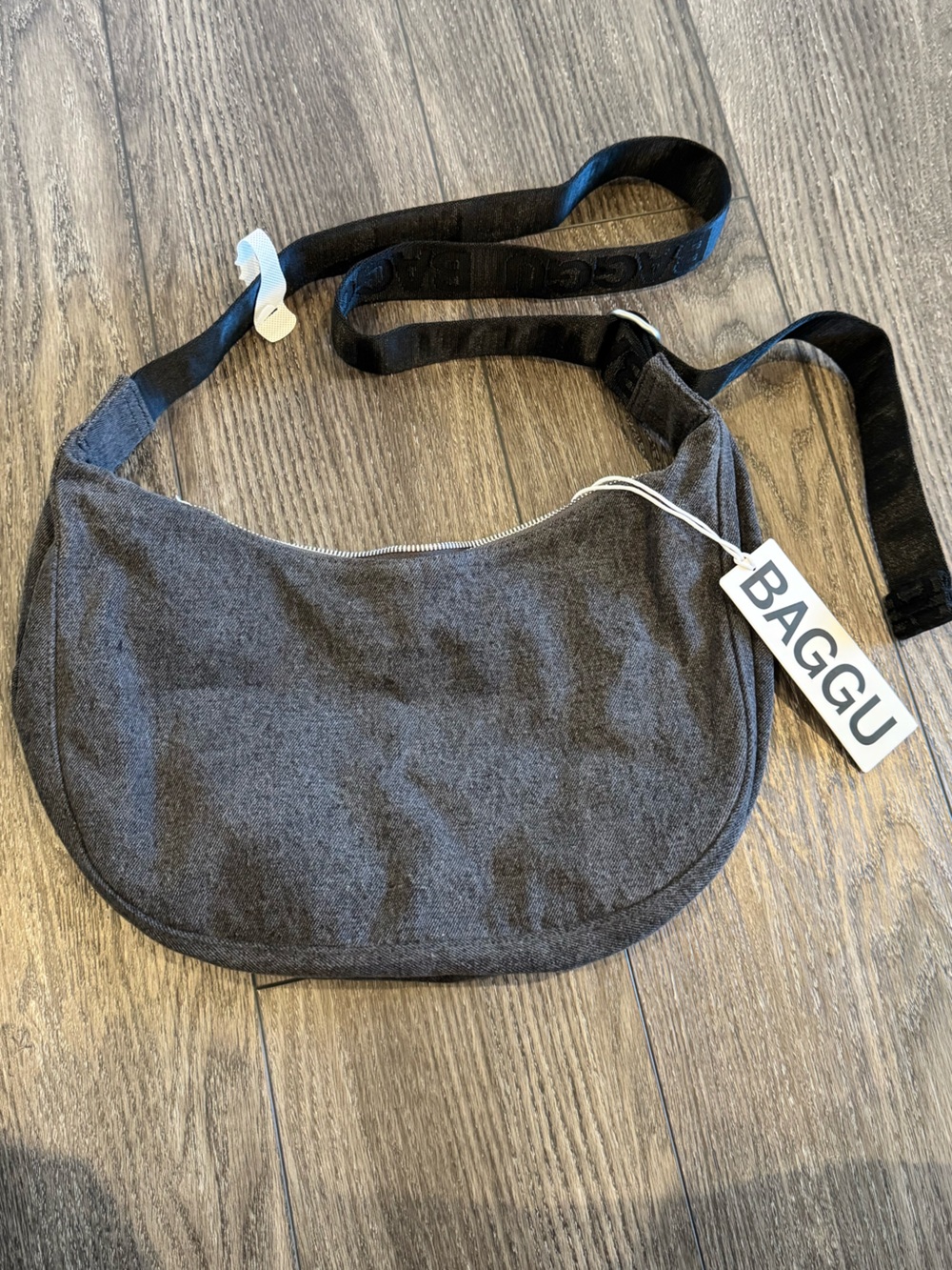 NEW Baggu Medium Crescent Bag - Black Washed Denim
